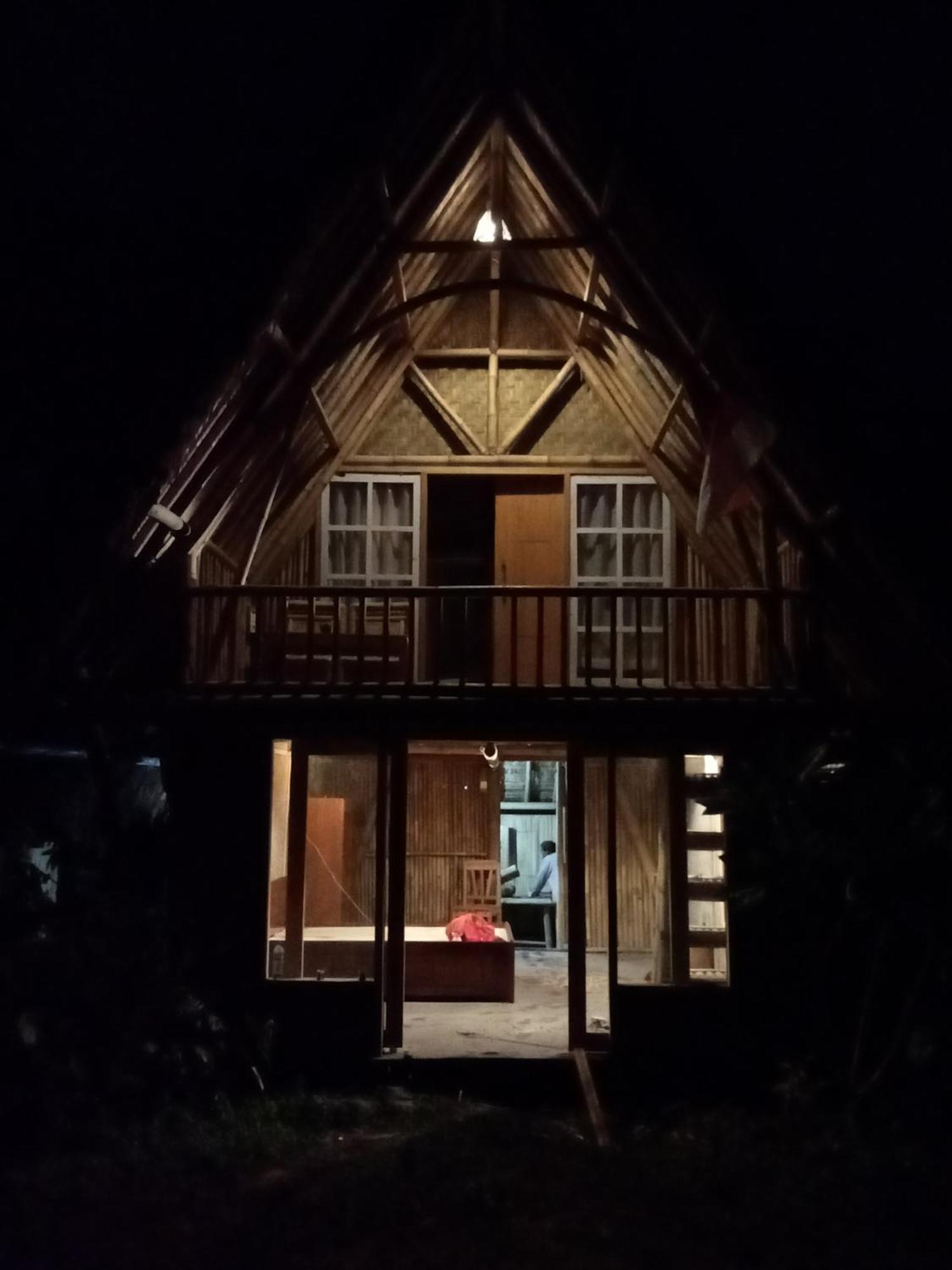 Girang Rinjani Bungalows Tetebatu Δωμάτιο φωτογραφία