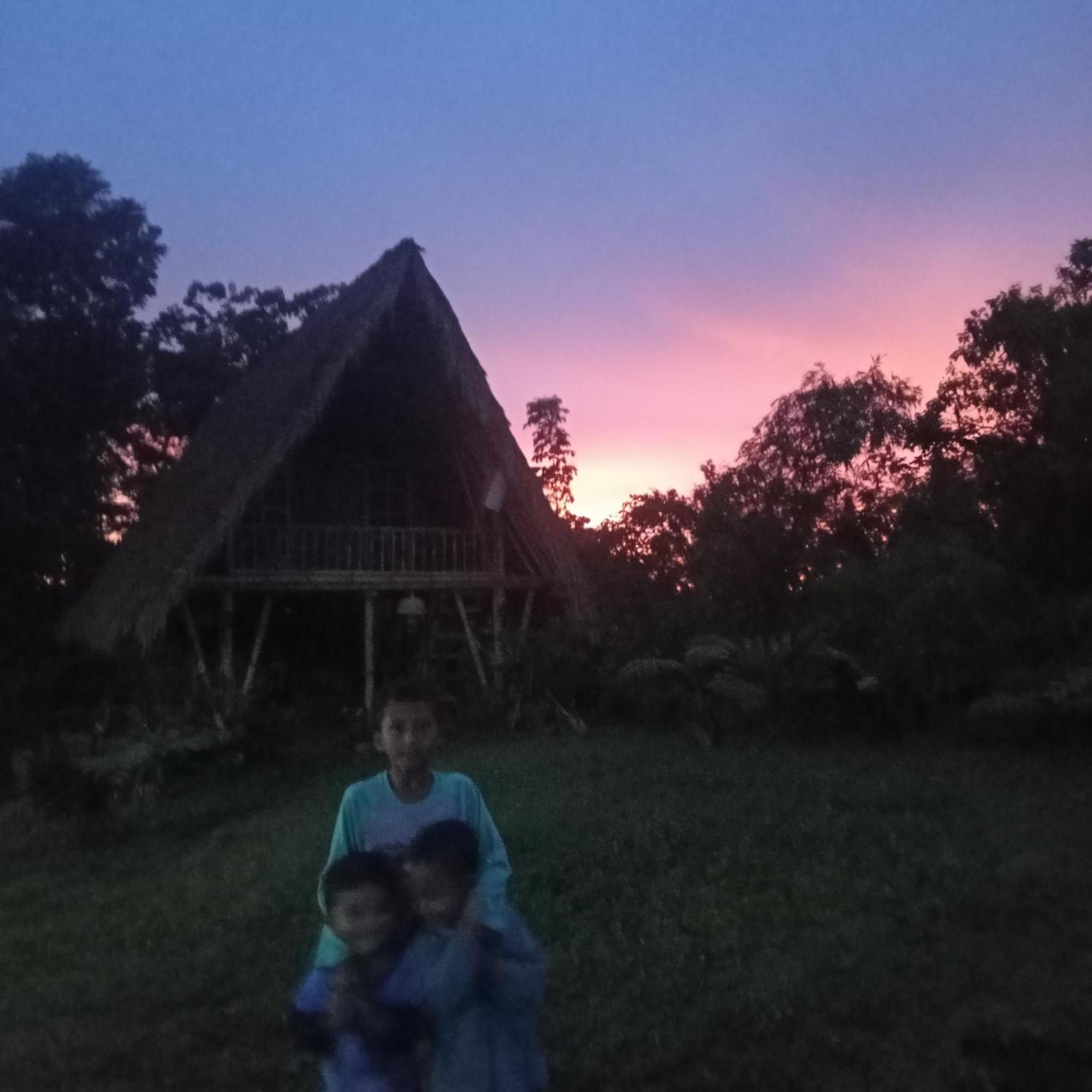 Girang Rinjani Bungalows Tetebatu Δωμάτιο φωτογραφία